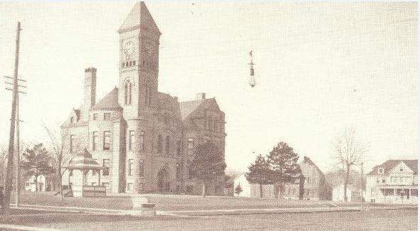 Grundy County Courthouse, Jail and Hotel